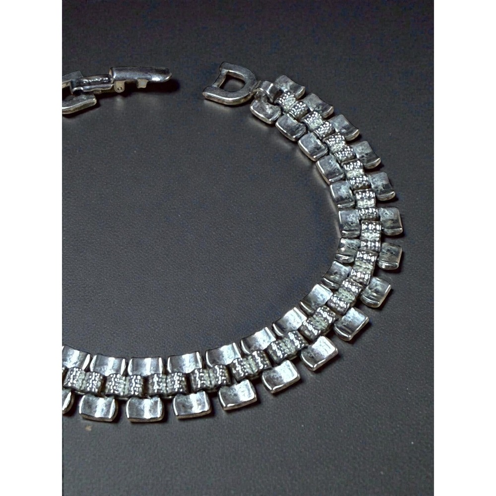 Monet Silver Tone Link Bracelet Rhinestone Accents Clasp Closure VTG Signed - Picture 3 of 6